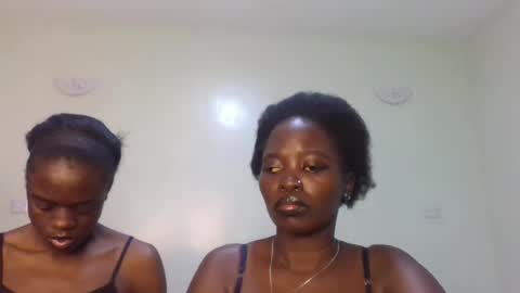 gud_lunah1 online show from June 13, 5:56 pm