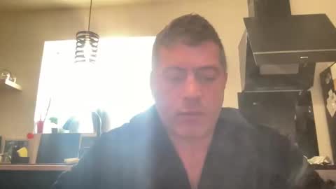 guil0 online show from October 26, 10:38 am