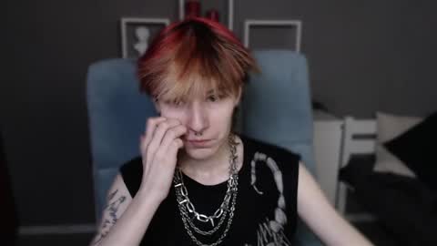 guitarandangell online show from March 30, 12:16 pm