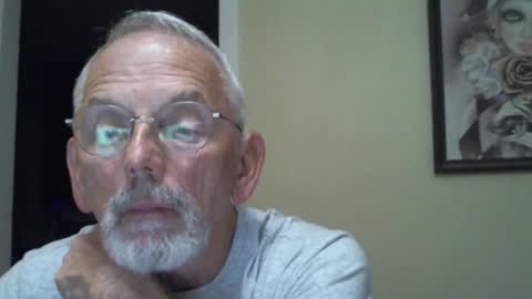 Snapshot of gulfcoast1952 chatting on January 3, 12:51 pm Roy online show from January 3, 12:51 pm