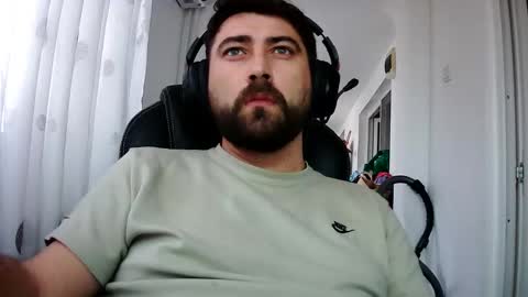 guliverreal online show from December 14, 1:06 pm