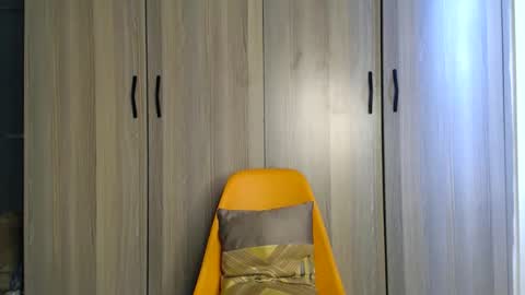 Miss Incredible online show from September 13, 11:01 am