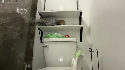 gumbywanna online show from March 8, 6:50 am