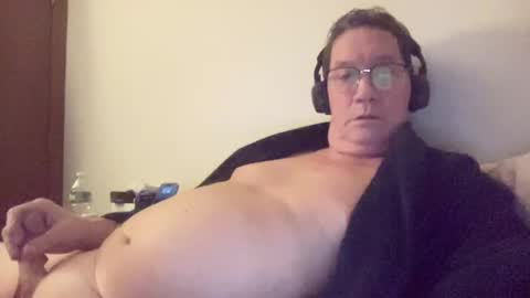 gwashere4u online show from December 16, 5:17 am