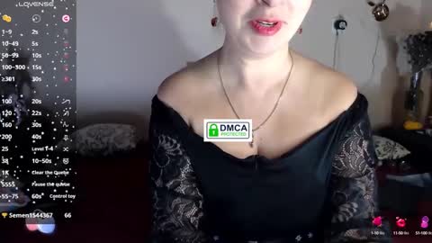 Gwendolyn Essie online show from January 30, 12:18 am