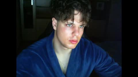 gymguy0505 online show from March 31, 8:53 pm