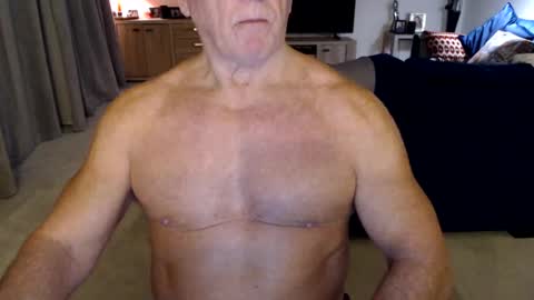 Snapshot of gymguyuk28 chatting on January 22, 5:59 pm Gymguy online show from January 22, 5:59 pm