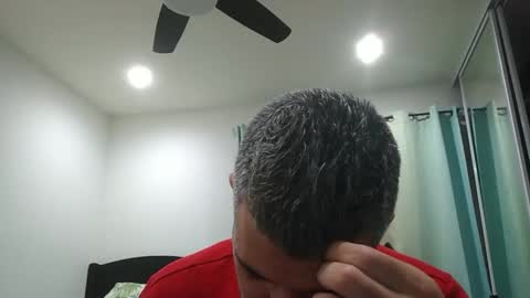 h0nest84 online show from February 23, 7:00 am