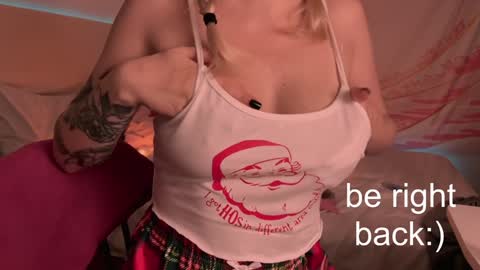 Lana online show from February 1, 8:47 pm