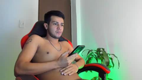 hades_horny_ online show from June 17, 5:23 am