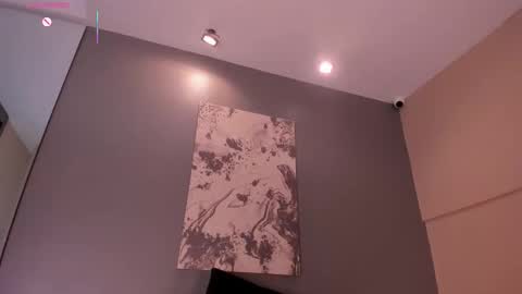 laura online show from September 29, 1:37 am