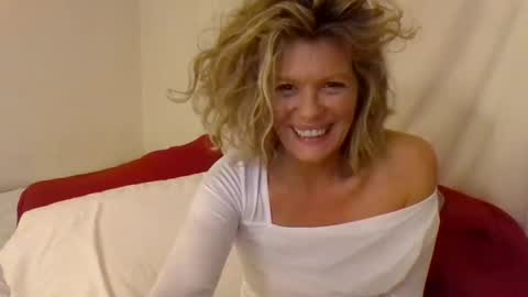 Hailey online show from January 5, 3:53 am