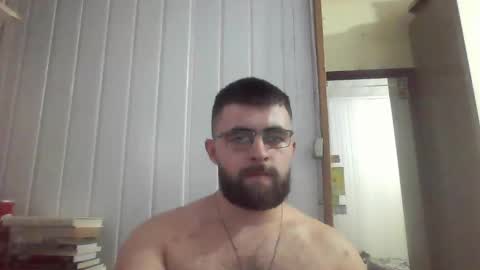 Snapshot of hairy_man_69_ chatting on January 3, 3:05 am horny online show from January 3, 3:05 am