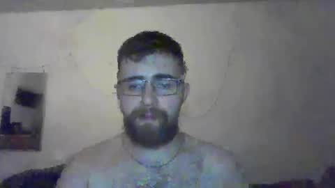 Snapshot of hairy_man_69_ chatting on September 21, 10:25 pm horny online show from September 21, 10:25 pm