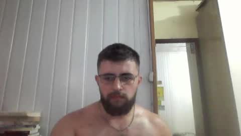 Snapshot of hairy_man_69_ chatting on February 12, 4:12 am horny online show from February 12, 4:12 am