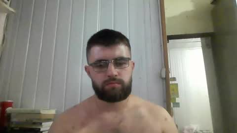 Snapshot of hairy_man_69_ chatting on January 5, 2:27 am horny online show from January 5, 2:27 am