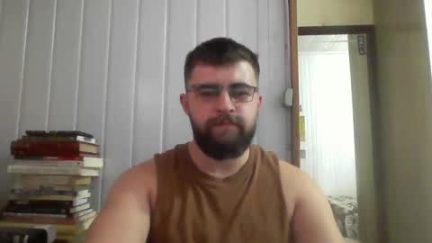 Snapshot of hairy_man_69_ chatting on March 6, 5:00 pm horny online show from March 6, 5:00 pm