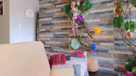 SALMA  online show from September 20, 5:16 pm