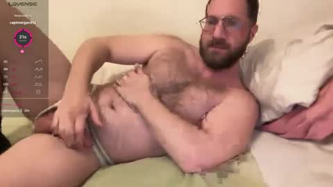 Snapshot of hairyfitguy444 chatting on March 6, 2:19 am Harry Fit  Big Bro Dad Sir online show from March 6, 2:19 am