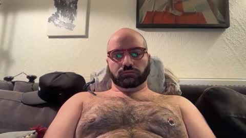 Snapshot of hairyleatherguy chatting on October 25, 10:10 pm Hairy Guy online show from October 25, 10:10 pm
