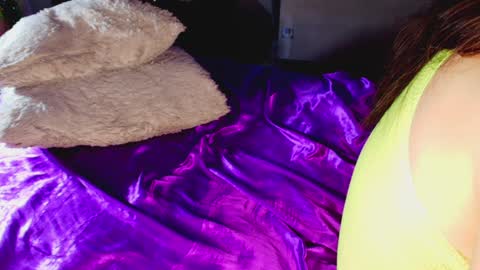 haleyreyes online show from January 2, 9:50 pm