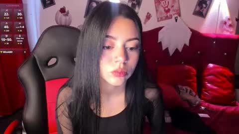 Hana Garcia online show from October 11, 8:01 pm