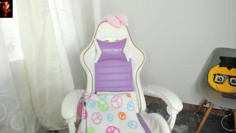 Hana Garcia online show from February 3, 10:36 pm