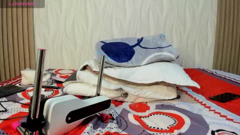 hanasleep online show from April 16, 8:20 pm