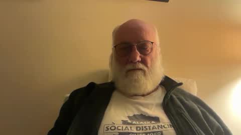 handful57345 online show from February 13, 8:28 am