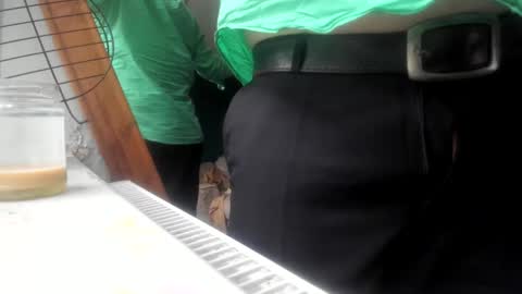 handncocknocum online show from January 4, 3:07 pm