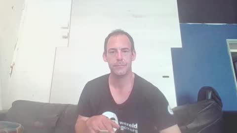 handsomeguy4ever online show from October 20, 2:22 pm