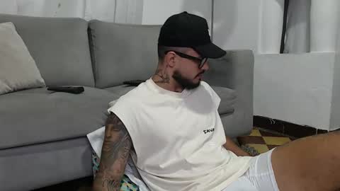 Handsomen online show from January 19, 3:38 am