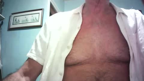 handymanforyou177322 online show from January 17, 12:53 am