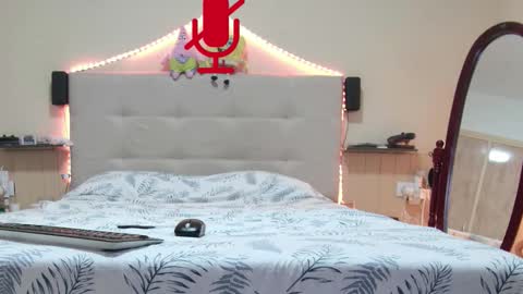 hane40 online show from October 12, 11:50 pm