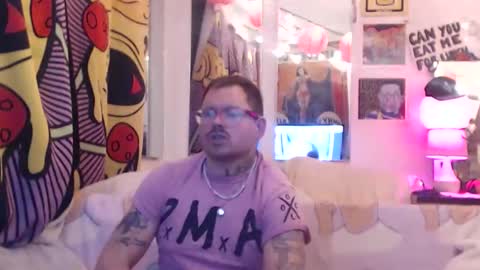 hank rams online show from April 7, 1:29 am