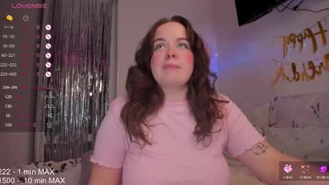 hanna montanas online show from December 4, 6:18 pm