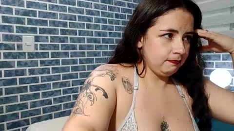 hanna_moons online show from March 27, 8:26 am