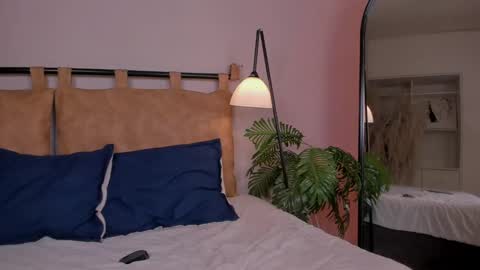 Hannah online show from September 11, 11:06 pm