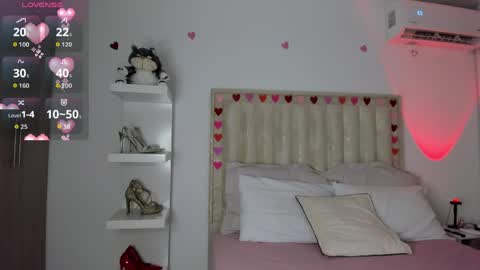 HANNAH GREENN - follow me online show from April 14, 1:53 am