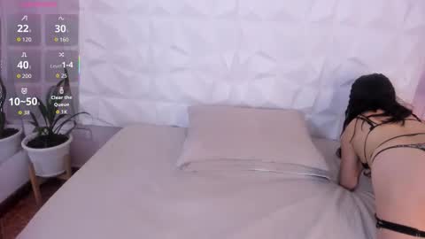 hannahtoons_ online show from January 10, 3:01 am