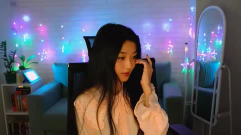 hannarosie online show from December 3, 5:24 pm