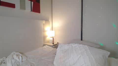 HannaVibe online show from February 14, 10:49 am