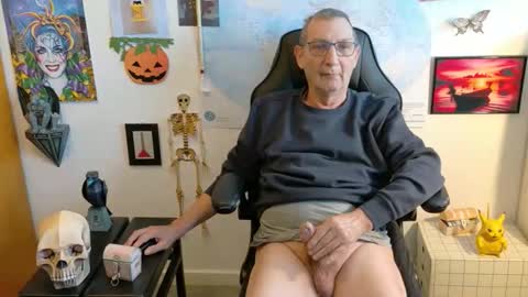 Snapshot of hansi63 chatting on September 28, 11:41 am charly online show from September 28, 11:41 am