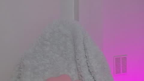 Anto online show from November 26, 4:48 pm