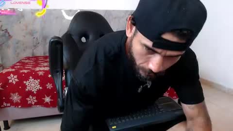 hanz_col online show from July 20, 8:21 pm
