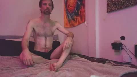 happy guy online show from March 15, 4:28 am