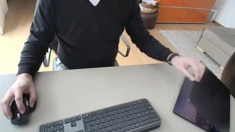 Cum for you online show from March 28, 9:32 am