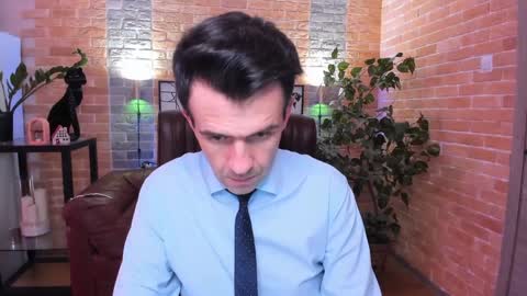 Snapshot of hard_and_juici chatting on January 31, 1:02 pm Steve online show from January 31, 1:02 pm