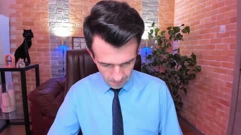 Snapshot of hard_and_juici chatting on January 30, 5:17 pm Steve online show from January 30, 5:17 pm