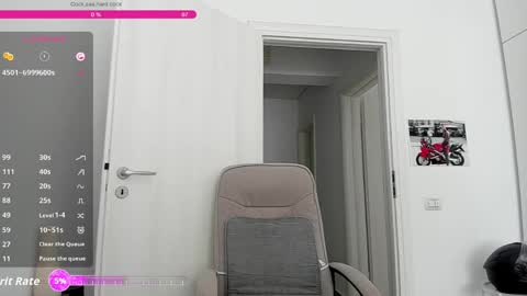 Hard Cock online show from May 29, 8:45 am